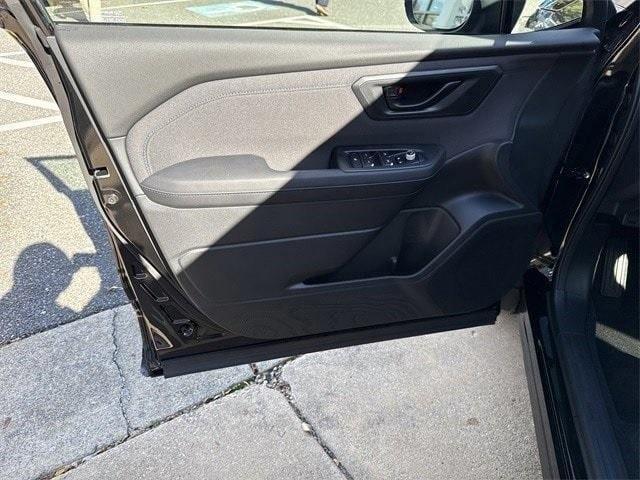 new 2025 Subaru Forester car, priced at $37,118