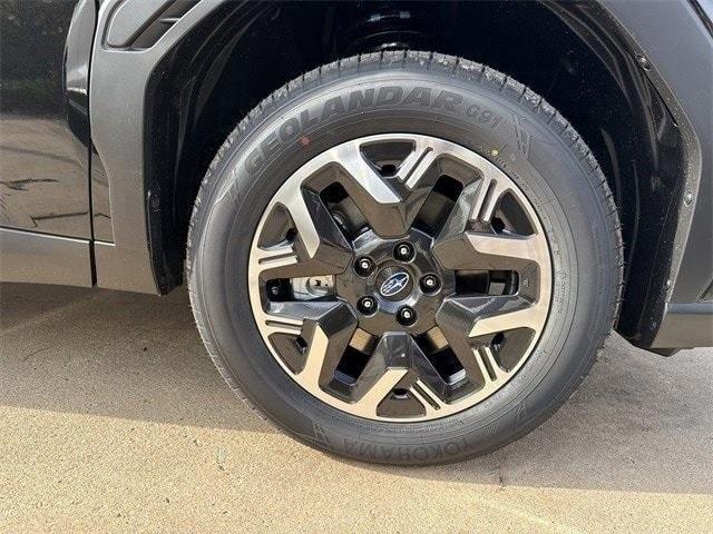 new 2025 Subaru Forester car, priced at $35,918