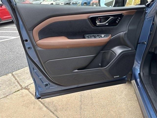 new 2025 Subaru Forester car, priced at $43,870