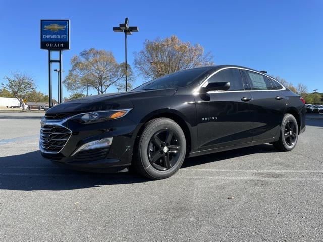 new 2025 Chevrolet Malibu car, priced at $26,066