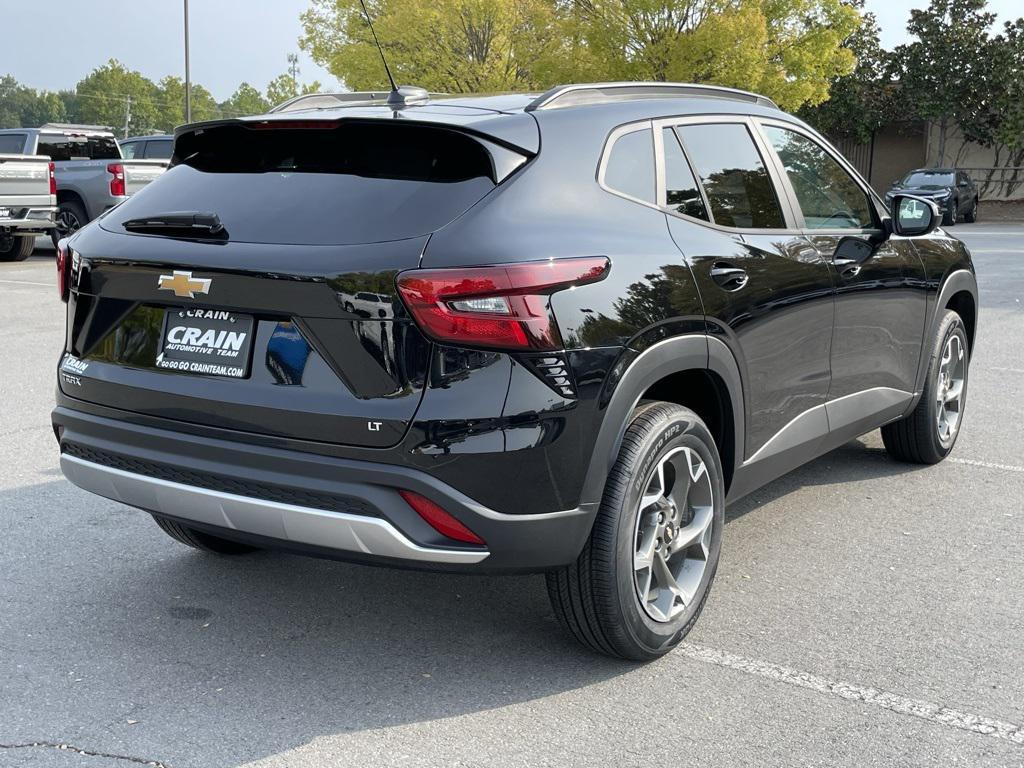 new 2025 Chevrolet Trax car, priced at $25,525