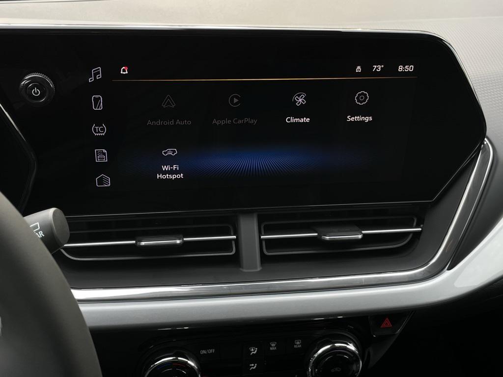 new 2025 Chevrolet Trax car, priced at $25,525