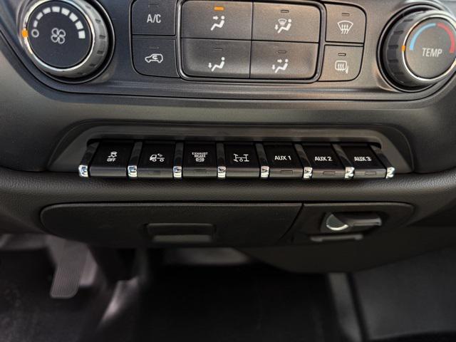 new 2024 Chevrolet Silverado 1500 car, priced at $70,836