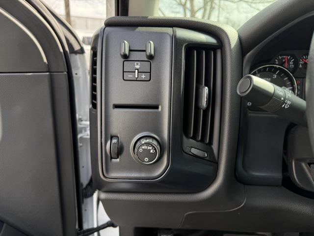 new 2024 Chevrolet Silverado 1500 car, priced at $70,836