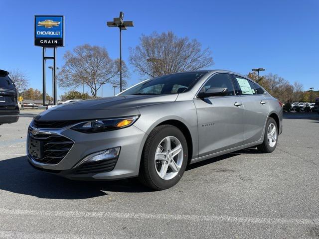 new 2025 Chevrolet Malibu car, priced at $26,452