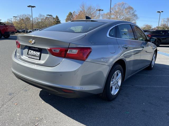 new 2025 Chevrolet Malibu car, priced at $26,452