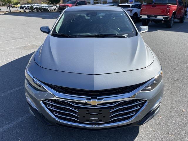 new 2025 Chevrolet Malibu car, priced at $26,452