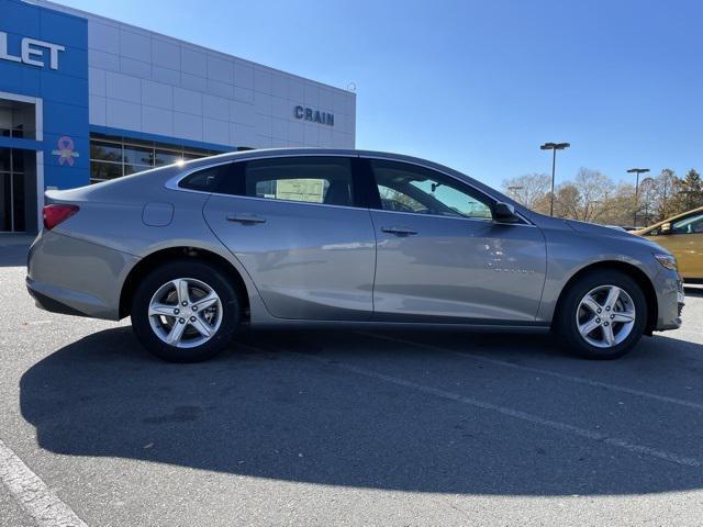 new 2025 Chevrolet Malibu car, priced at $26,452