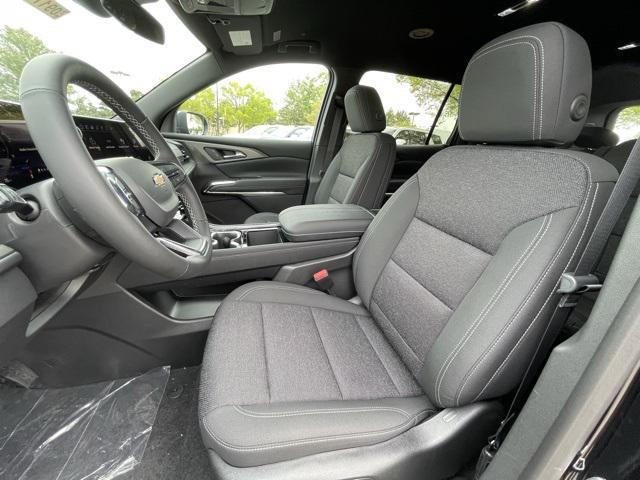 new 2025 Chevrolet Traverse car, priced at $42,635