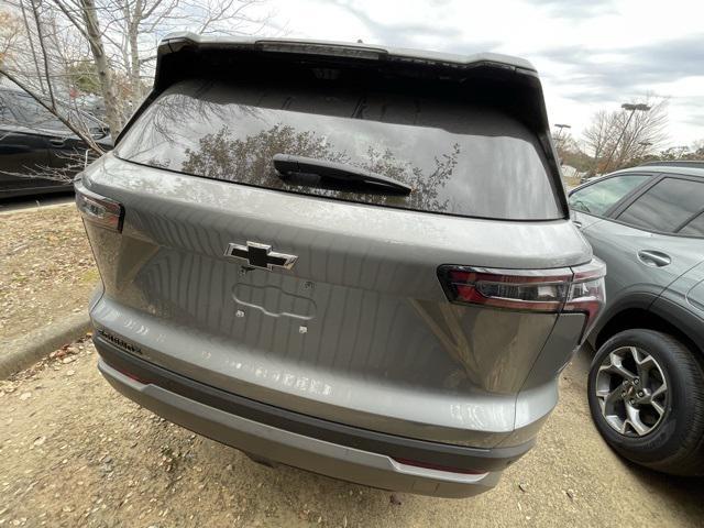 new 2025 Chevrolet Equinox car, priced at $33,100