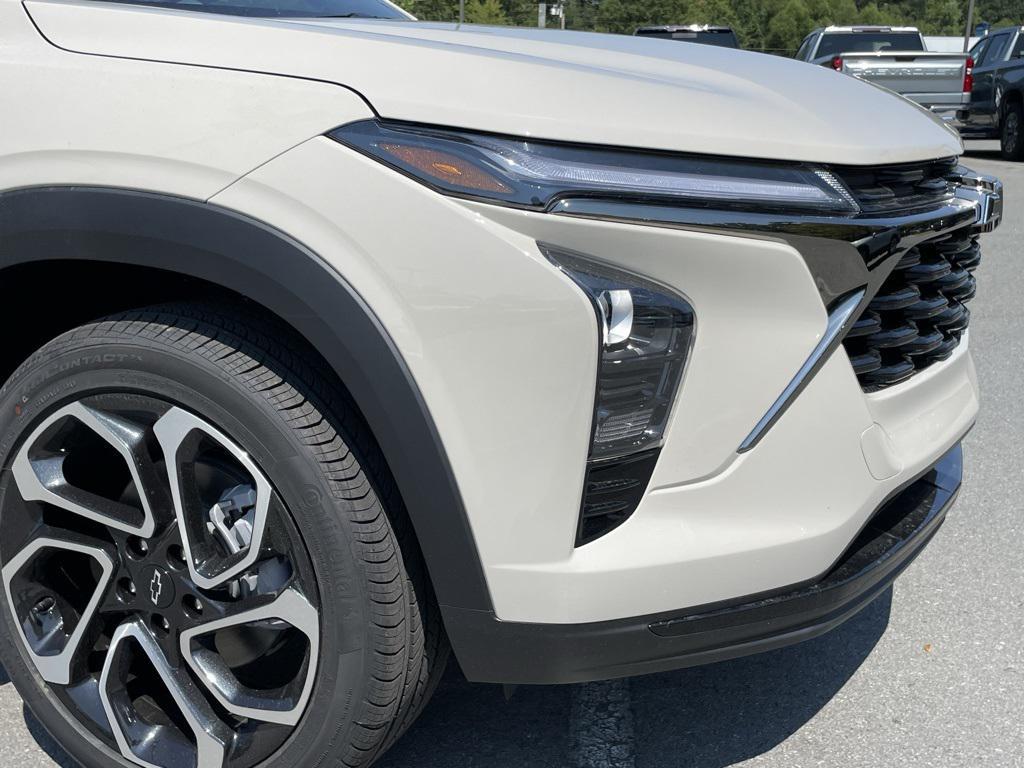 new 2026 Chevrolet Trax car, priced at $26,735