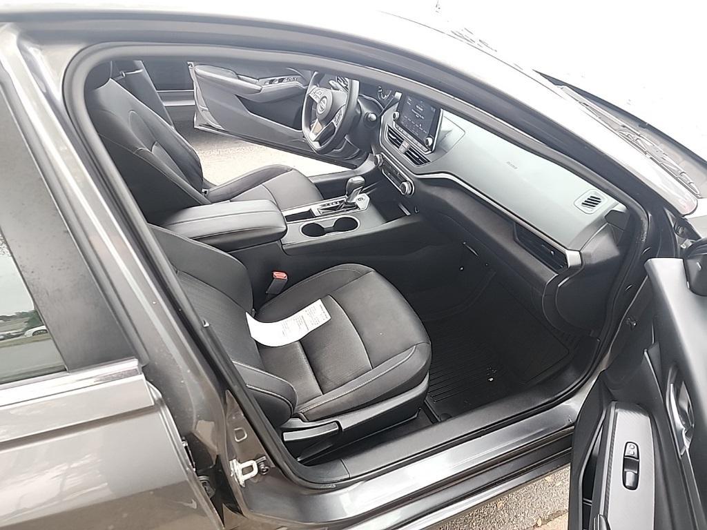 used 2022 Nissan Altima car, priced at $19,000
