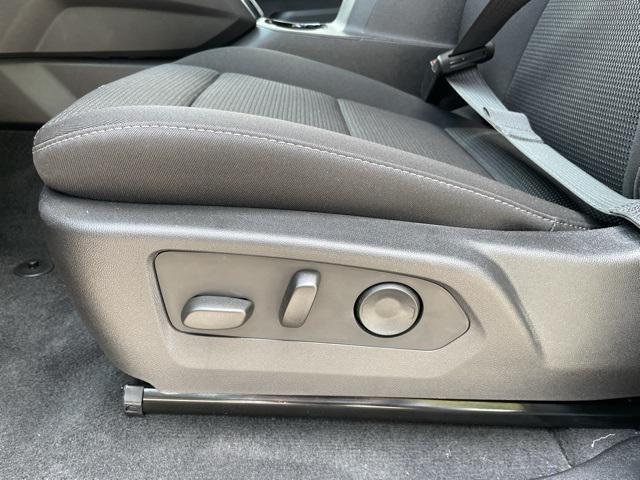 new 2025 Chevrolet Colorado car, priced at $37,046
