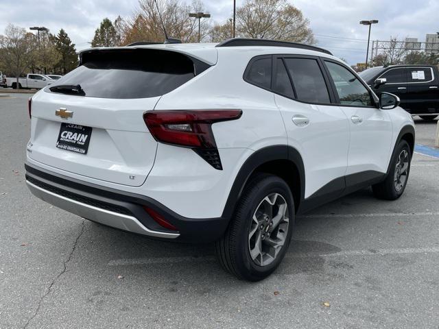 new 2025 Chevrolet Trax car, priced at $25,929