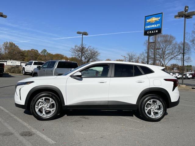 new 2025 Chevrolet Trax car, priced at $23,090