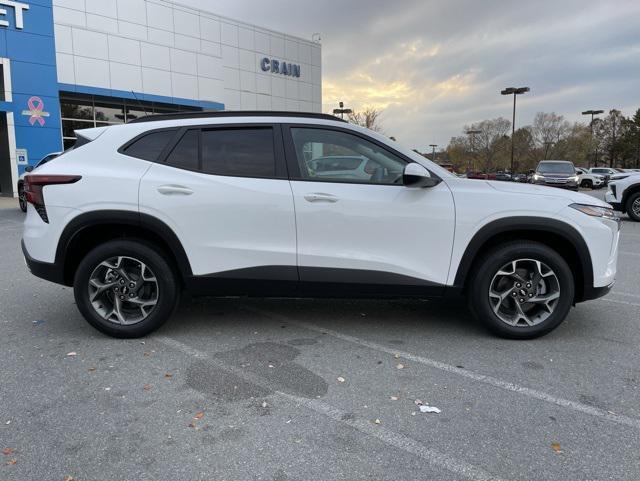 new 2025 Chevrolet Trax car, priced at $25,584