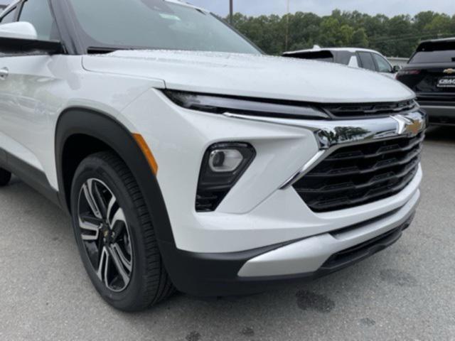 new 2026 Chevrolet TrailBlazer car, priced at $27,075