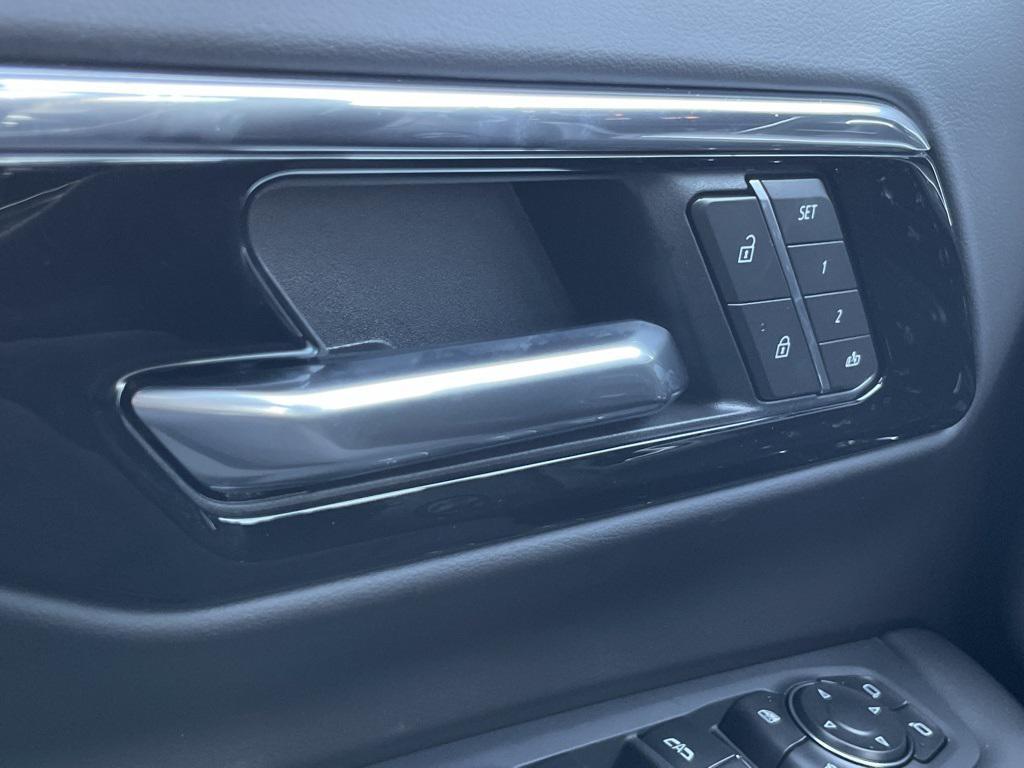 new 2026 Chevrolet Suburban car, priced at $85,985