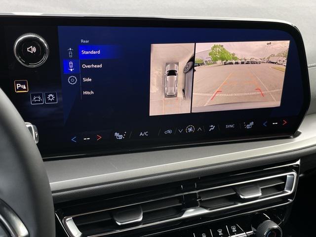 new 2025 Chevrolet Traverse car, priced at $42,635