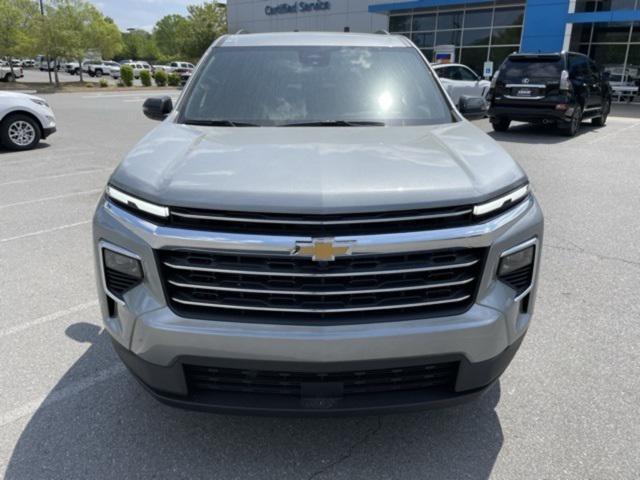 new 2025 Chevrolet Traverse car, priced at $42,635