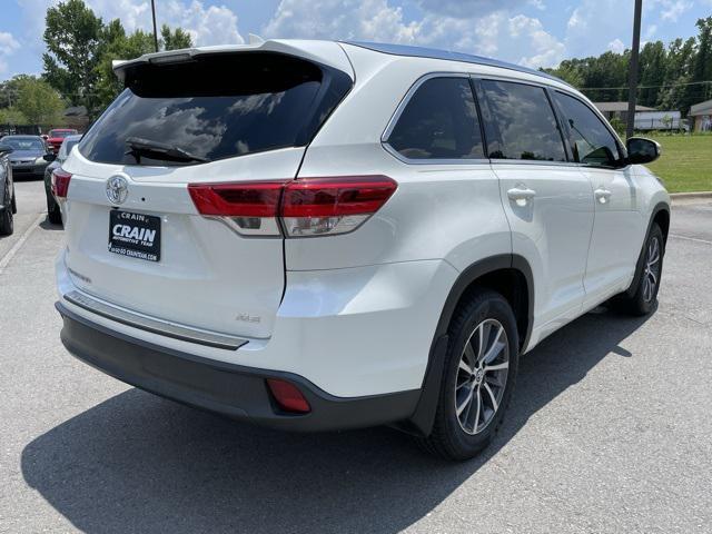 used 2018 Toyota Highlander car, priced at $24,595