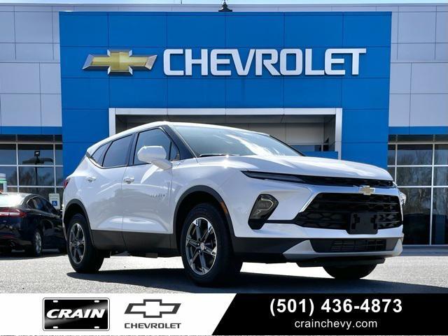 new 2025 Chevrolet Blazer car, priced at $36,965
