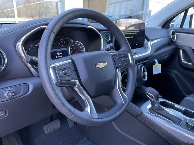 new 2025 Chevrolet Blazer car, priced at $36,965