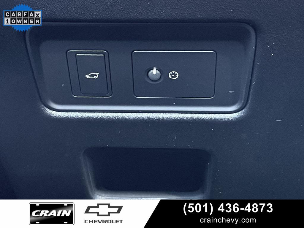 used 2024 Land Rover Discovery car, priced at $52,854