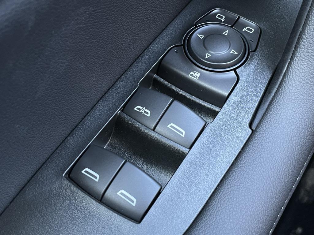 new 2025 Chevrolet Blazer car, priced at $36,590