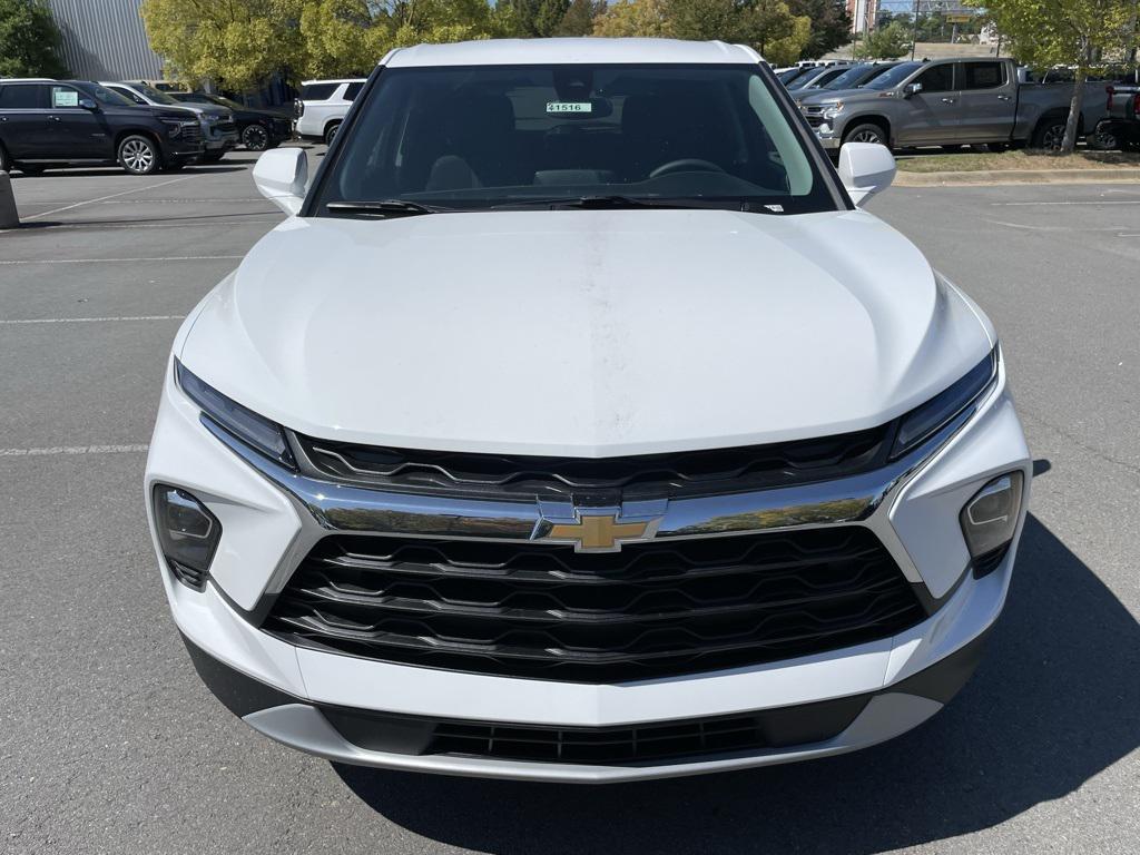 new 2025 Chevrolet Blazer car, priced at $36,590