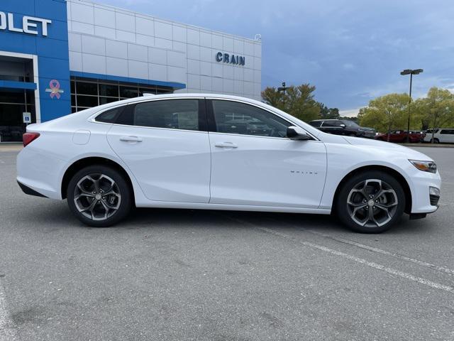 new 2025 Chevrolet Malibu car, priced at $27,486