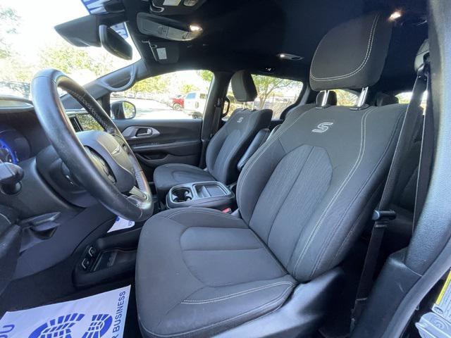 used 2021 Chrysler Pacifica car, priced at $23,994