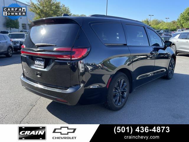 used 2021 Chrysler Pacifica car, priced at $22,427