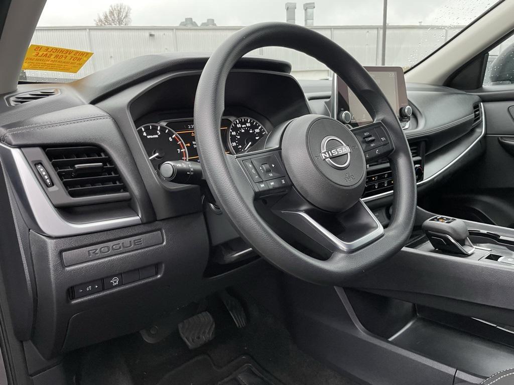 used 2024 Nissan Rogue car, priced at $22,949