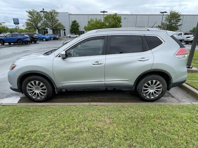 used 2016 Nissan Rogue car, priced at $14,196