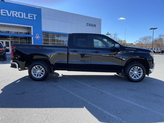 used 2022 Chevrolet Silverado 1500 car, priced at $33,704