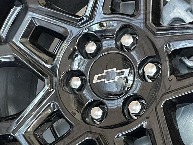 new 2026 Chevrolet Colorado car, priced at $48,305