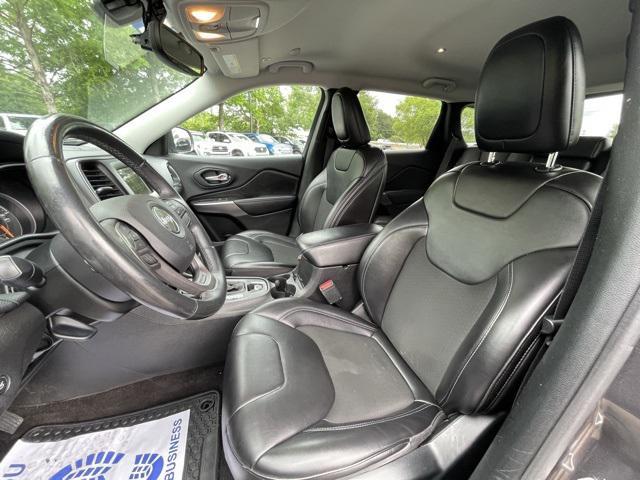 used 2019 Jeep Cherokee car, priced at $16,601