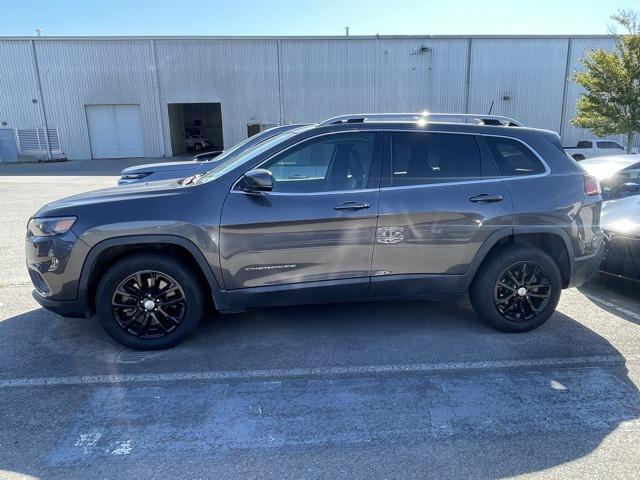 used 2019 Jeep Cherokee car, priced at $17,109