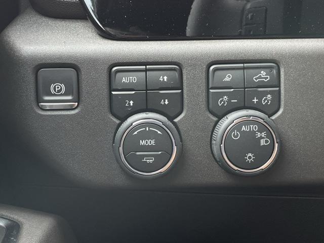 new 2025 Chevrolet Silverado 1500 car, priced at $52,490