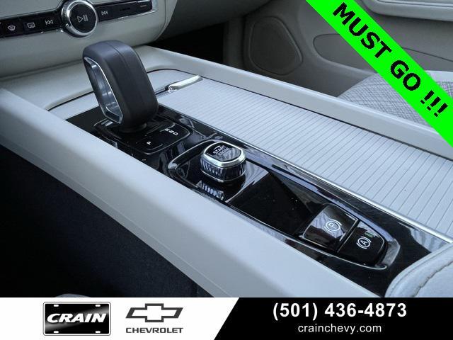 used 2022 Volvo XC60 car, priced at $27,999