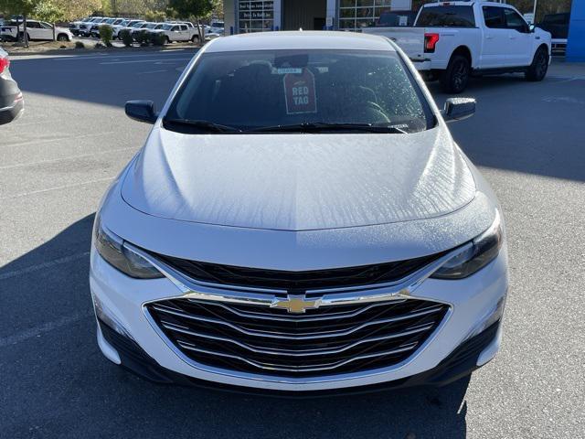 new 2025 Chevrolet Malibu car, priced at $26,066