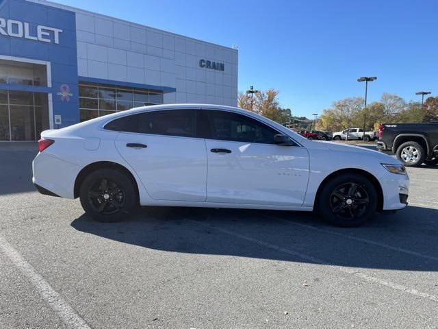 new 2025 Chevrolet Malibu car, priced at $26,066