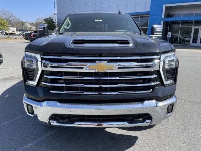 new 2025 Chevrolet Silverado 2500 car, priced at $82,720