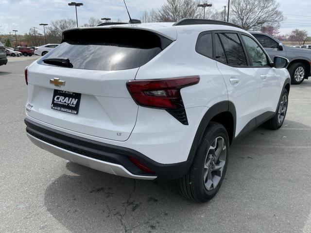 new 2025 Chevrolet Trax car, priced at $25,025