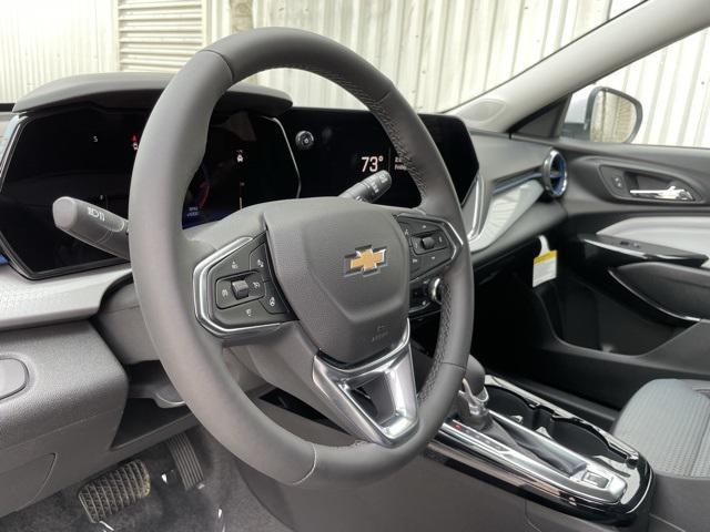 new 2025 Chevrolet Trax car, priced at $25,025
