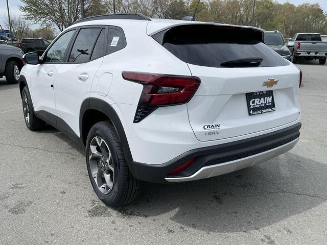 new 2025 Chevrolet Trax car, priced at $25,025