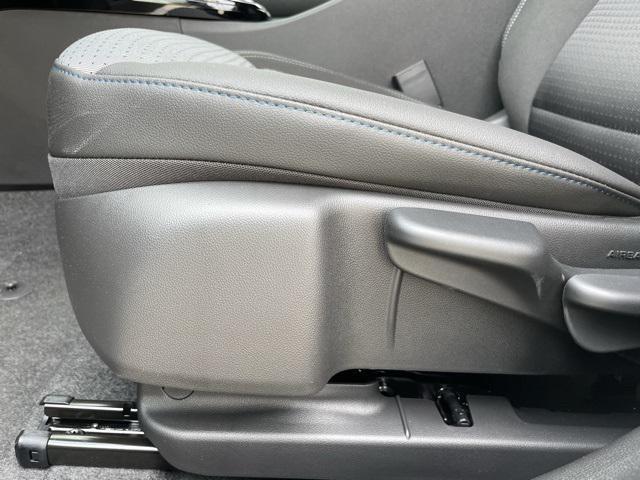 new 2025 Chevrolet Trax car, priced at $25,025
