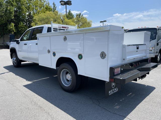 new 2025 Chevrolet Silverado 3500 car, priced at $76,913