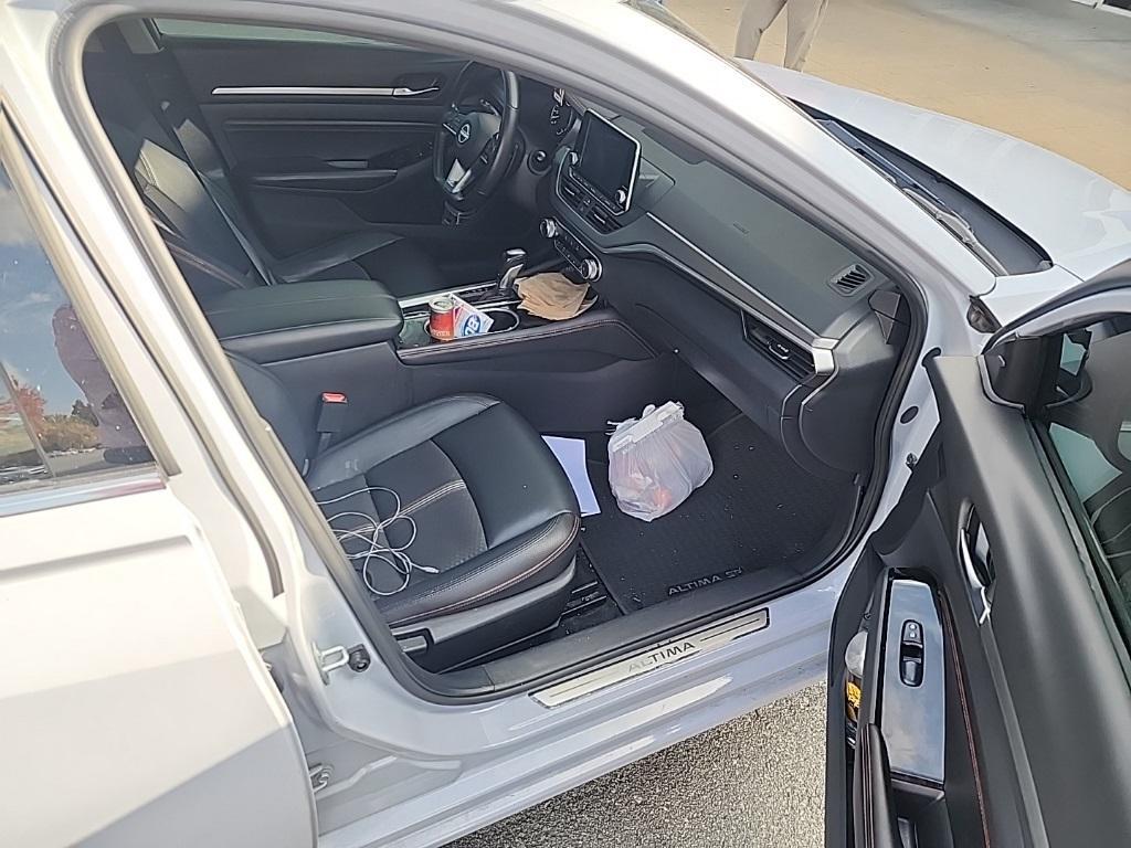 used 2023 Nissan Altima car, priced at $21,999